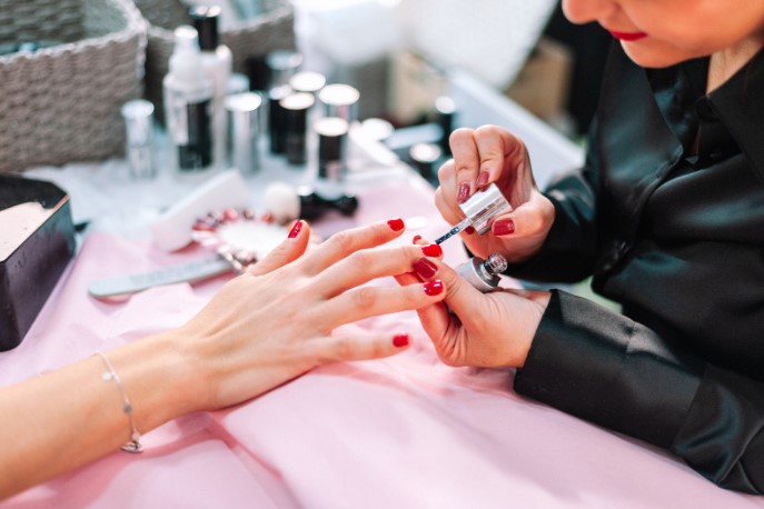 почему топ ложится волнами на гель лак почему топ ложится волнами на гель лак